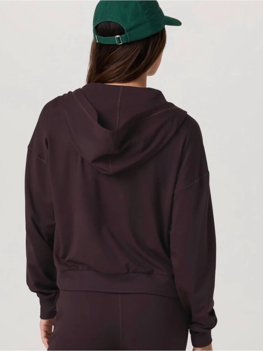 Vuori Halo Modern Full Zip Hoodie Raisin Size Small - Picture 3 of 9